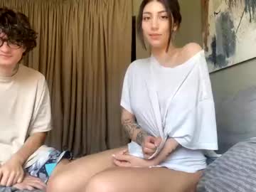couple Live Sex Cams with step__siblings