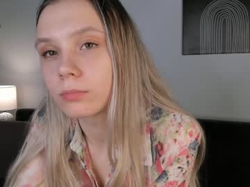 girl Live Sex Cams with elenebisbee