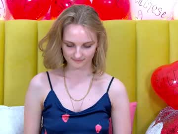 girl Live Sex Cams with nicolenelsons