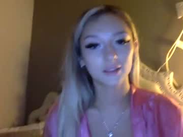 girl Live Sex Cams with katlatte