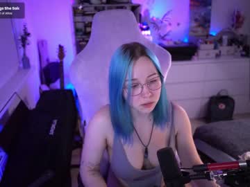 girl Live Sex Cams with blue_mooncat